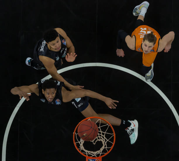 也承载整个 也承载整个